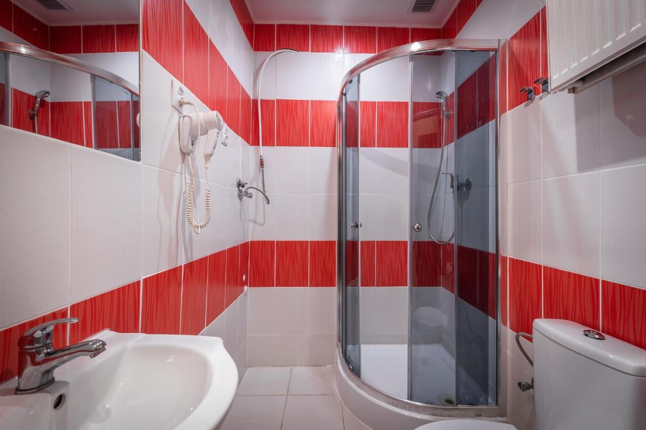 Queen Apartments Краков Экстерьер фото
