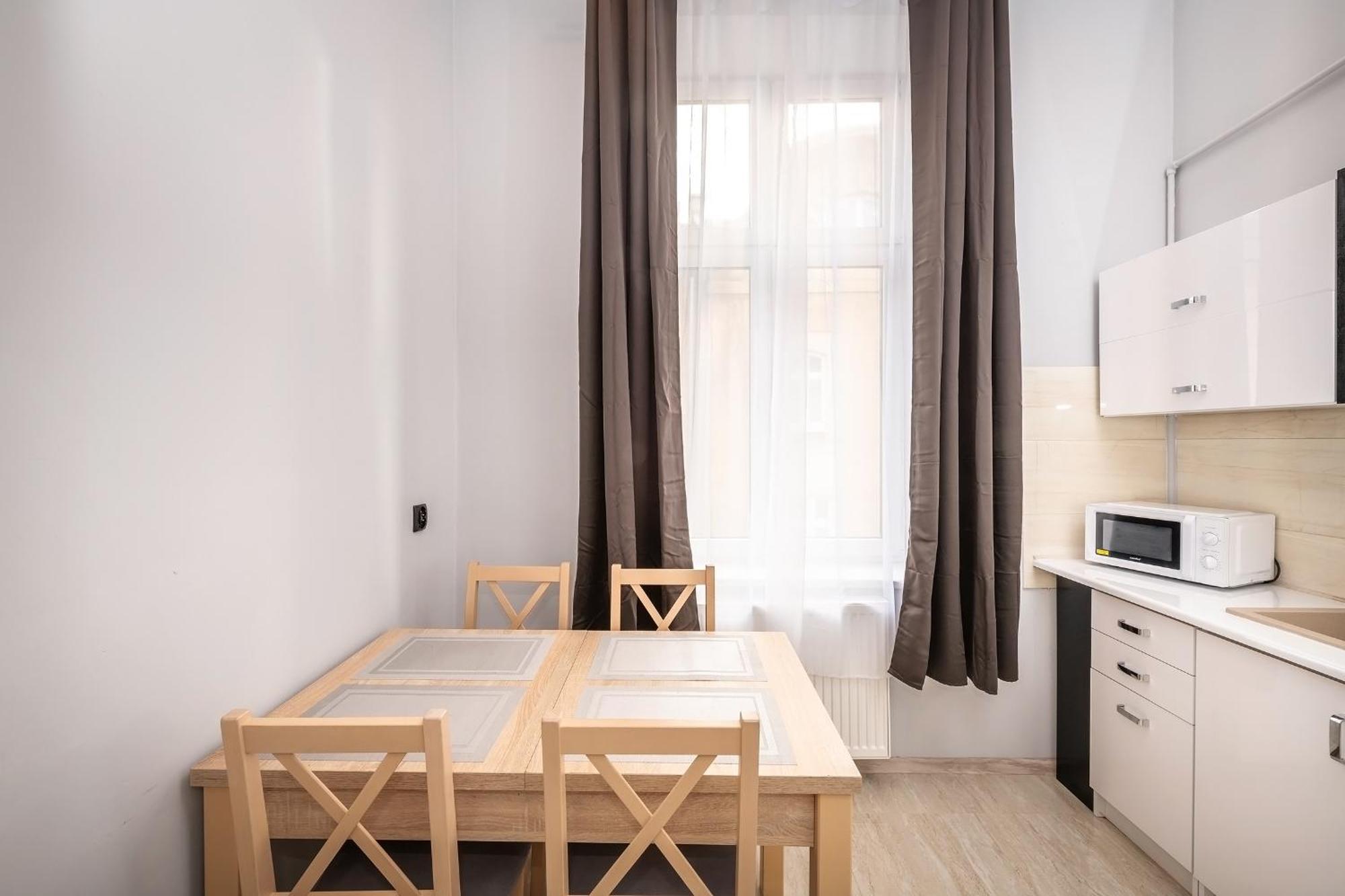 Queen Apartments Краков Экстерьер фото